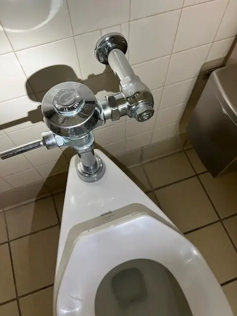 Fixture installation and repair for Pipe Repair in Golda Meir Kent Jewish Center